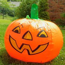 Vintage Inflatable Large Pumpkin By Lillian Vernon Blow Up Etsy Outdoor Halloween Holiday Yard Decor Halloween Outdoor Decorations