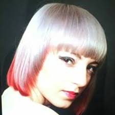 Stream Lara Bradshaw music