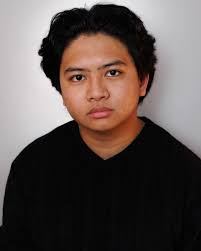 Ella Sargent!!! You simply MUST see Ella in Senior Thesis this semester,  it's your LAST CHANCE before graduation! • • • • #photo #photos  #photography #photographer #photogram #photooftheday #studio  #studiophotography #canon #canonphotography #