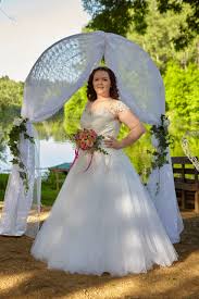 Top qualität · guter service · geschneidert · großer rabatt A Linie Brautkleid Mit Luftige Leichte Tull Brautkleider Galina Brautmoden Furlan