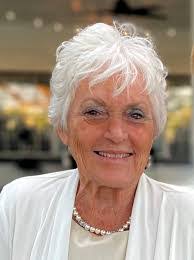 Joanne Marek's Instagram, Twitter & Facebook