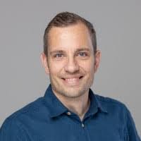 Roland Roth's Instagram, Twitter & Facebook