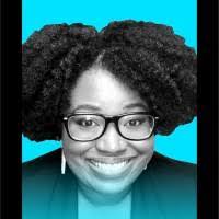 Elizabeth Isom's Instagram, Twitter & Facebook