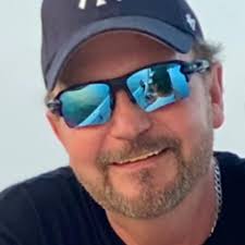 Do dogs drink less water eating homemade dog food?