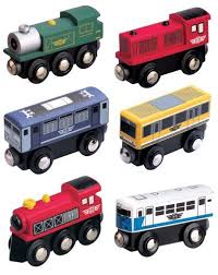 Maxim 6 Piece Train Car Combo Maxim Http Www Amazon Com Dp B000g6f08a Ref Cm Sw R Pi Dp Xkgrsb1xm18swd90 Train Car Wooden Train Toy Trains For Kids