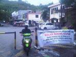 Kami ulas secara singkat, padat, serta dilengkapi info lokasi, harga tiket, dan nomor kontak pengelola. Kolam Renang Perum Bukit Randuagung Indah Ditutup Warga Surya