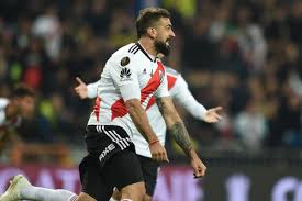 Club atlético river plate)‏ هو ناد أرجنتيني لكرة قدم، يقع بضاحية (نونيس) بالعاصمة بوينس آيرس. Ù…Ø§Ø±ØªÙŠÙ†ÙŠØ² Ø£ÙØ¶Ù„ Ù„Ø§Ø¹Ø¨ ÙÙŠ Ù†Ù‡Ø§Ø¦ÙŠ ÙƒÙˆØ¨Ø§ Ù„ÙŠØ¨Ø±ØªØ§Ø¯ÙˆØ±ÙŠØ³ Ø§Ù„Ø¨Ø´Ø§ÙŠØ± ÙƒÙˆØªØ´
