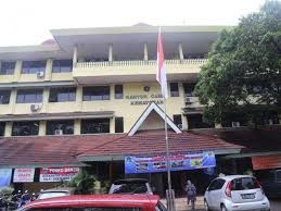 73, kelurahan cikini, kecamatan menteng, kota jakarta pusat. Jakarta Pusat Pemerintah Kota Administrasi