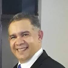 Escuchar las ideas de jóvenes que serán los próximos líderes de la  siguiente generación siempre es inspirador y retador a la vez. En esta  segunda sesión del Senior Leadership Fellows, junto al