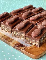 Chocolate Fish Slice Vj Cooks Recipe Baking Chocolate Weetbix Slice Food Processor Recipes