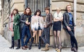 Ihr voller name lautet memphis eve ergänzt wird diese fundierte ausbildung durch einen schauspielkurs der prestigeträchtigen new. Papillon Bald Wieder Auf Der Leinwand Wiesbaden Lebt