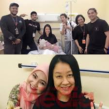 Description for dj lin suria fm. Bantal Tak Penting Yang Penting Semoga Kak Lin Cepat Sihat Dj Lin Masuk Hospital Tapi Tetap Setia Tak Tinggal Bantal Busuk Media Hiburan