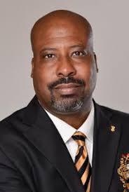 The Sphinx: Alpha Develops Global Leaders