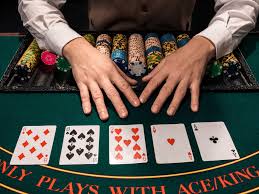 How to Play the Texas Hold'em Bonus Poker Table Game