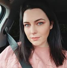 Leigh Freeman's Instagram, Twitter & Facebook