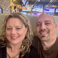 ordering pizza for dinner and nostalgic memories of yellow pages