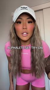 I cant get enough of all the brands dropping pink items 🥹💖 #alphalete  #pinktok #barbiemovie #cutegymfit #gymtok #pinkaesthetic #gymgirlsoftiktok  #cutegymfit #tryon #fitpregnancy