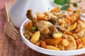 Une Cuisson Lente A L Etouffee Voila Le Secret Du Tajine Agneau Bœuf Poulet Avec Ou Sans Plat Conique Cuisinez Vos Viandes Tajine Tajine Poulet Recette
