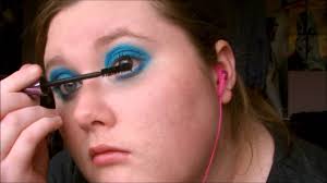 Sweeping strings, the 2001 drum fanfare and a fadeout. David Bowie Life On Mars Makeup Tutorial Youtube