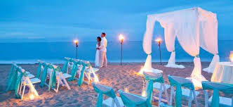 Best Beach Wedding Locations On A Budget Beach Wedding Locations Affordable Destination Wedding Locations Budget Beach Wedding
