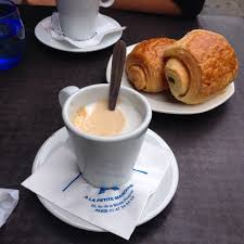 Cafe Au Lait And Chocolate Croissant In Paris Ooo Lala Chocolate Croissant Cafe Au Lait Chocolate