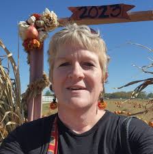 Who is the best jeweler in the area? Specifically for sizing up a ring?