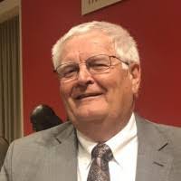 Lynn Larsen's Instagram, Twitter & Facebook