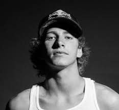 Jagger eaton is an american professional skateboarder who, as of september 2013, is a mega ramp competitor and was formerly the youngest eve. Xxroavggiep0om