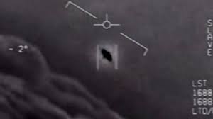 Un ovni apparaît dans le ciel près de. Rolling Stone Ets Existem Pentagono Confirma Veracidade De Video De Ovnis Na California