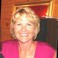 Karla Hart's Instagram, Twitter & Facebook