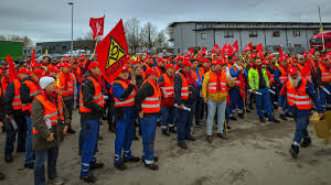 Caribbean dollar (xcd) egyptian pound (egp) ethiopian birr (etb) euro (eur) fiji dollar (fjd) gambian dalasi (gmd) georgian lari (gel) ghanaian cedi (ghs) guatemalan quetzal (gtq) guinea franc (gnf) haitian. Warnstreiks Beim Spanplattenhersteller Pfleiderer