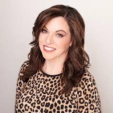 Sommer fängt mit Freiheit an: Roman : Goodman Confino, Sara, Kurbasik,  Pauline, Helweg, Andreas: Amazon.de: Bücher