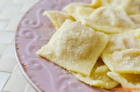 Condimento per ravioli ai funghi. Tortelli Di Zucca Ricetta Semplice E Veloce Sempliceveloce