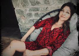 «θέλω να απευθυνθώ στον θέμη γιατί είδα έπαρση κι αλαζονεία. Gene8lia Gia Thn Kaith Garmph Deite Poso Xronwn Ginetai Pics News2u