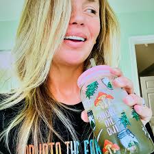 Grand rising: Begin each day with purpose. 💚✨ #grandrising #purpose  #action #accountability #takecareofyourself #stepone