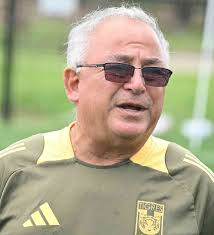 Visor de Tigres vino a cazar talento local