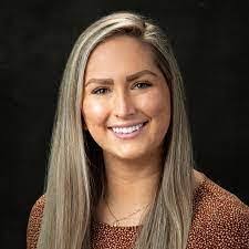 Cecelia Alicea's Instagram, Twitter & Facebook