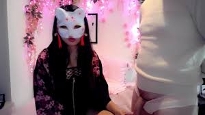 さくらはあなたの小さなペニスをからかいます