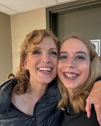 Colleen Wheeler's Instagram, Twitter & Facebook