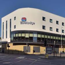 011 44 333 777 4652. Premier Inn Dover Central