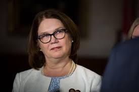 Philpott wants to see health care 'by Inuit, for Inuit'