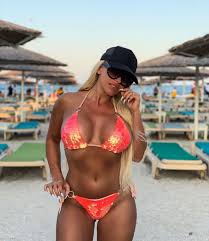 How can we help you? Pin Auf Plavky