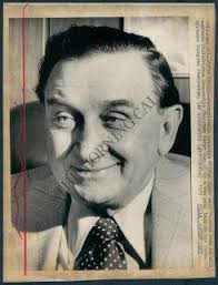 Sonny, since u posted Petonito's Pastry I wanted to share this the Petonito  Crew. Seated: Harry (my dad) uncles Joe,Sal,Pat Standing: Uncle Al, Aunt  Mary,Uncle Jim & my Mom doing a photo