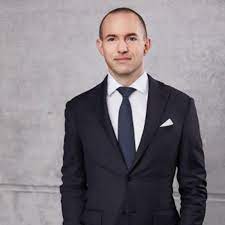 It was early 2018 when jan marsalek, the young chief operating officer of german fintech champion wirecard, held a meeting in his mr marsalek has now vanished in the wake of wirecard's implosion. Artillerie Verein Zofingen