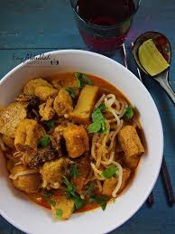 Jangan lupa cuba resepi ni tau guys. Resepi Mee Kari Nyonya Resepi Mee Kari Simple Curry Mee Singapore Laksa Laksa Curry Malaysian Cuisine Traditional Food Malaysian Food