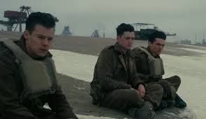 Divers le nom anglais de dunkerque. What Is Dunkirk The Movie That Everyone S Talking About Hellogiggles