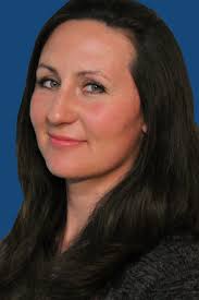 Corina Rapp's Instagram, Twitter & Facebook