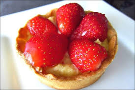 Tarte Aux Fraises Et Creme Patissiere Au Basilic De Cyril Lignac Happy Papilles Recette Tarte Aux Fraises Dessert Simple Recette Tarte Aux Fraises