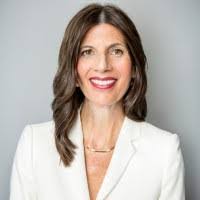 Amy Ronneberg's Instagram, Twitter & Facebook