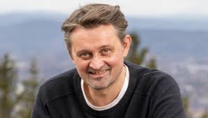 Deltakere i 71 grader nord kjendis 2021: Thomas Numme familie datter